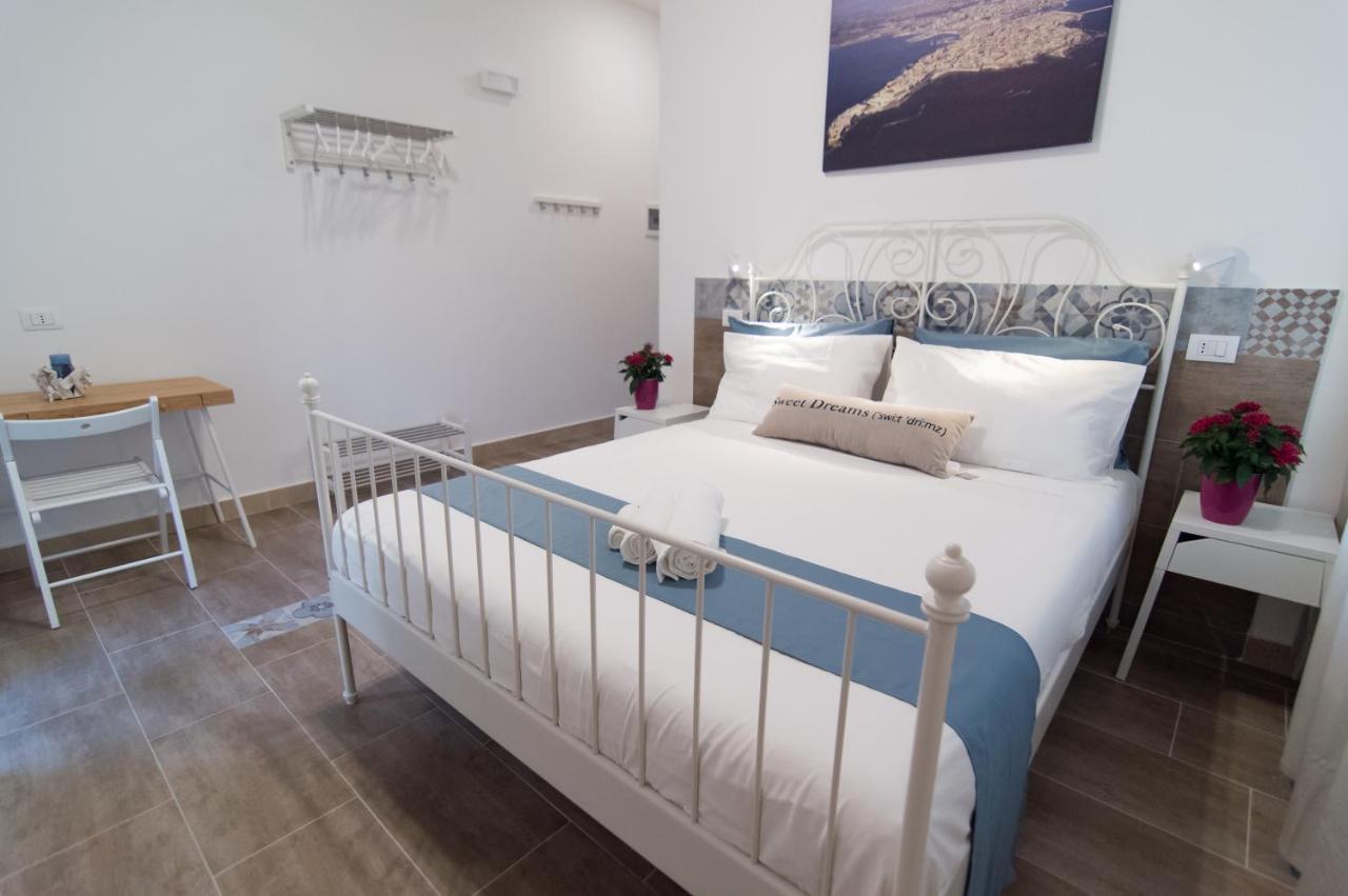 Raudino Rooms Szirakúza Kültér fotó